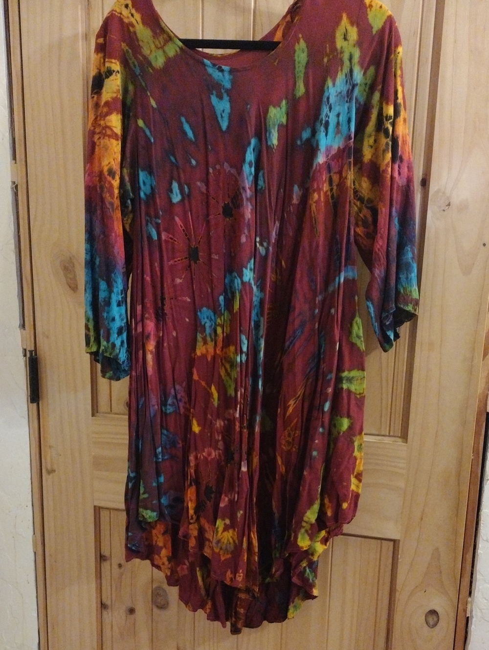 Tie-Dye Flowy Women’s Dress in Burgundy with Multicolor Accents